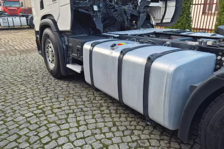 Scania R450 zdjęcie 9