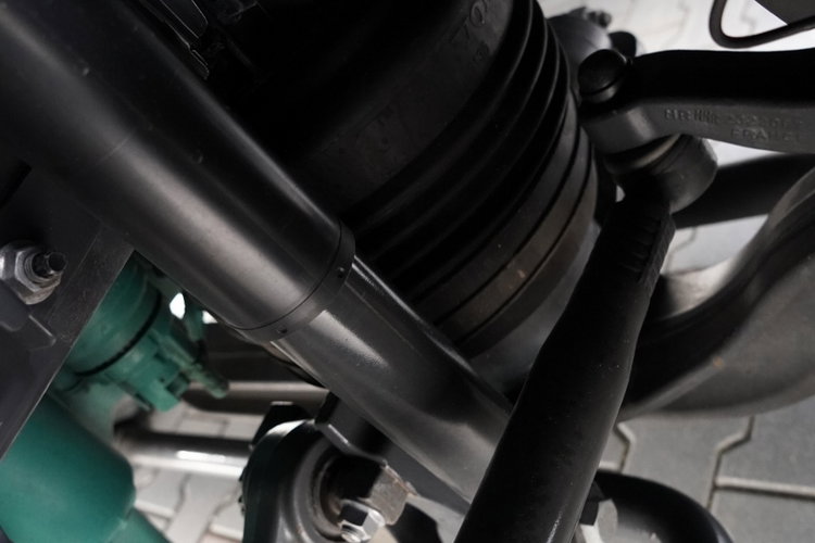 Volvo FH 500 / I-SAVE / XL / ZESTAW TANDEM PRZEJAZDOWY 120 M3 / 2023 / KLIMA POSTOJOWA / ZAWIESIE DOKI DO WÓZKA / PO ZŁOTYM KONTRAKCIE SERWISOWYM zdjęcie 39