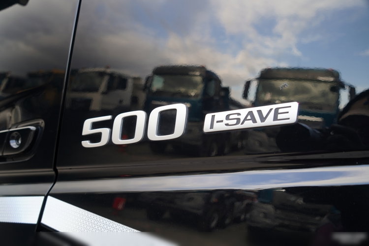 Volvo FH 500 / I-SAVE / XL / ZESTAW TANDEM PRZEJAZDOWY 120 M3 / 2023 / KLIMA POSTOJOWA / ZAWIESIE DOKI DO WÓZKA / PO ZŁOTYM KONTRAKCIE SERWISOWYM zdjęcie 49