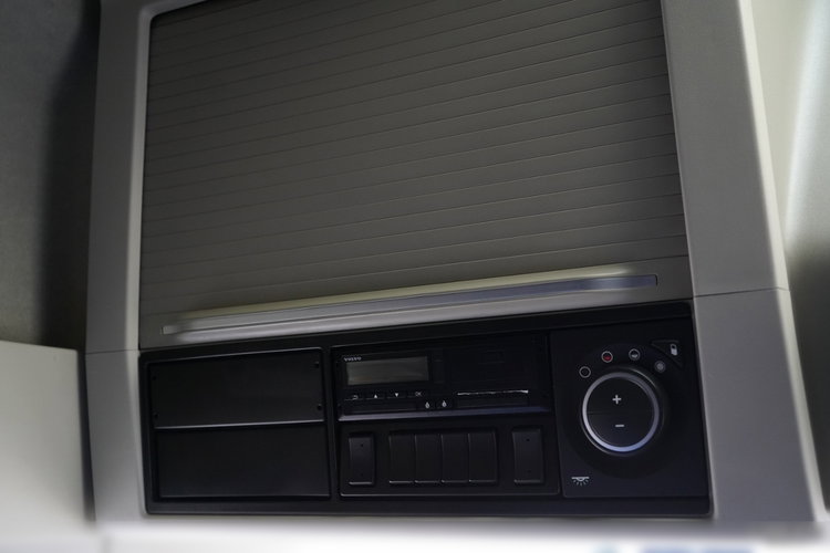 Volvo FH 500 / I-SAVE / XL / ZESTAW TANDEM PRZEJAZDOWY 120 M3 / 2023 / KLIMA POSTOJOWA / ZAWIESIE DOKI DO WÓZKA / PO ZŁOTYM KONTRAKCIE SERWISOWYM zdjęcie 61