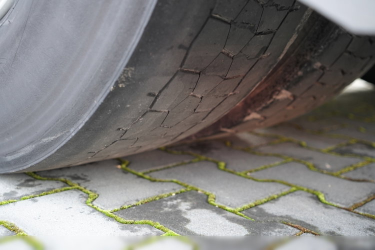 Mercedes -Benz ACTROS  L 1851 / GIGA SPACE / RETARDER zdjęcie 20