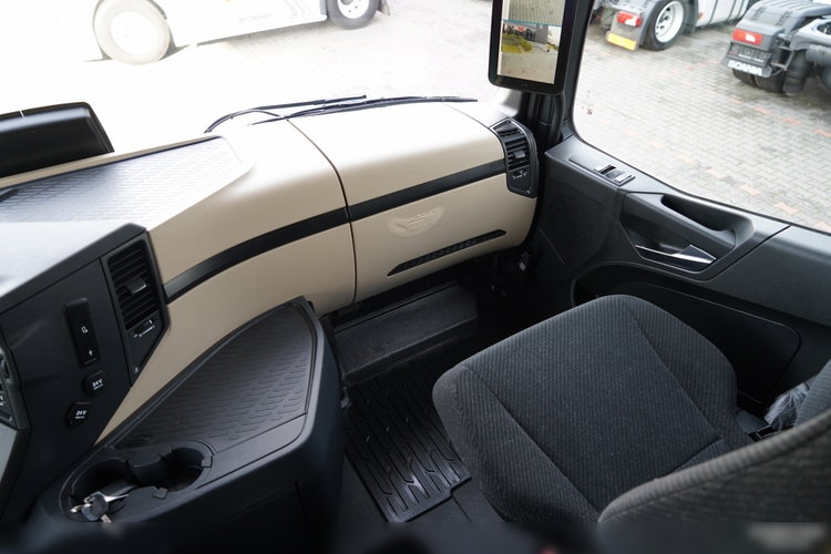 Mercedes -Benz ACTROS  L 1851 / GIGA SPACE / RETARDER zdjęcie 31