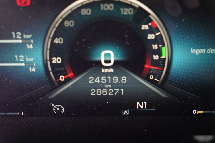 Mercedes -Benz ACTROS  L 1851 / GIGA SPACE / RETARDER zdjęcie 37