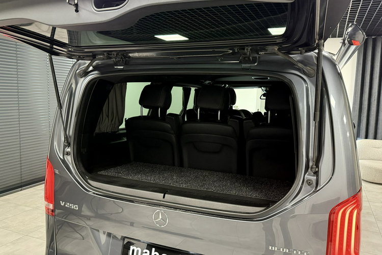 Mercedes V 250 V250d 2.2 CDi 190KM LONG Avantgarde Edition Burmester Navi Skóry LiLS zdjęcie 15