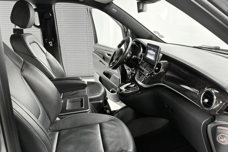 Mercedes V 250 V250d 2.2 CDi 190KM LONG Avantgarde Edition Burmester Navi Skóry LiLS zdjęcie 18