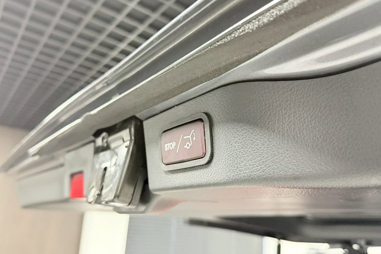 Mercedes V 250 V250d 2.2 CDi 190KM LONG Avantgarde Edition Burmester Navi Skóry LiLS zdjęcie 28