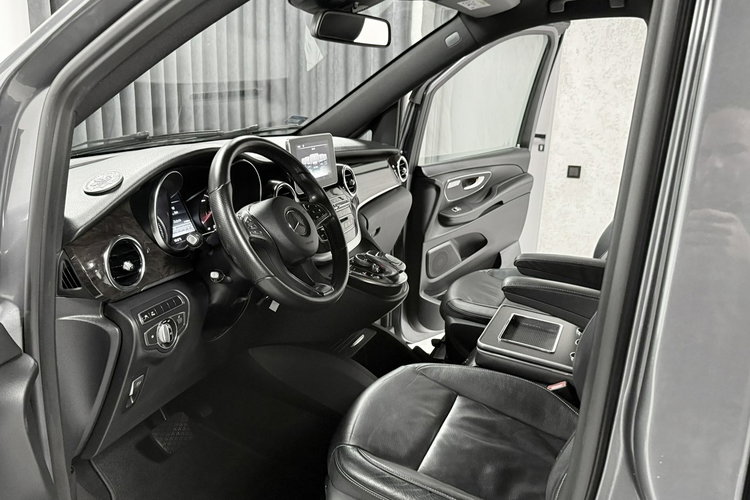 Mercedes V 250 V250d 2.2 CDi 190KM LONG Avantgarde Edition Burmester Navi Skóry LiLS zdjęcie 31