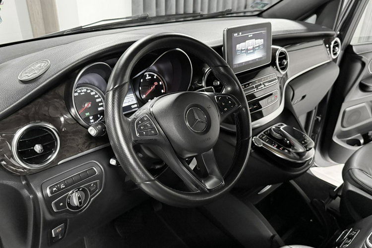 Mercedes V 250 V250d 2.2 CDi 190KM LONG Avantgarde Edition Burmester Navi Skóry LiLS zdjęcie 36