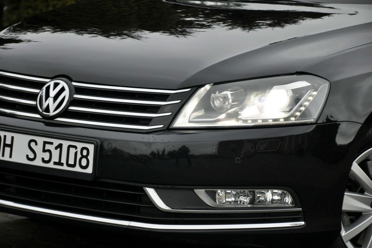 Volkswagen Passat 2.0TDI(140KM) Bi-Xenon Led Klimatronik El.Fotel Welur Reling Alu16"ASO zdjęcie 12