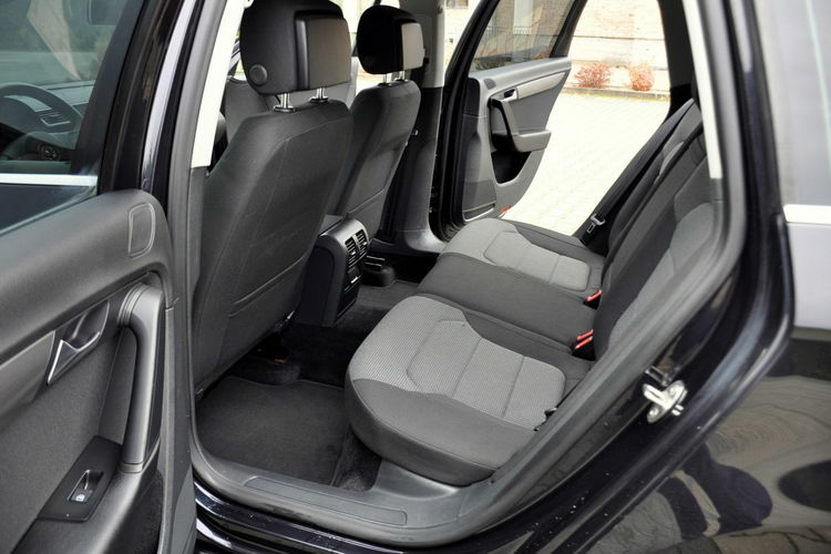 Volkswagen Passat 2.0TDI(140KM) Bi-Xenon Led Klimatronik El.Fotel Welur Reling Alu16"ASO zdjęcie 20