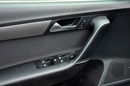 Volkswagen Passat 2.0TDI(140KM) Bi-Xenon Led Klimatronik El.Fotel Welur Reling Alu16"ASO zdjęcie 37
