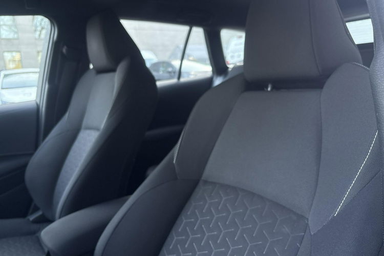 Toyota Corolla 1.8 Hybrid COMFORT TECH, salon Polska, gwarancja, FV23% zdjęcie 31
