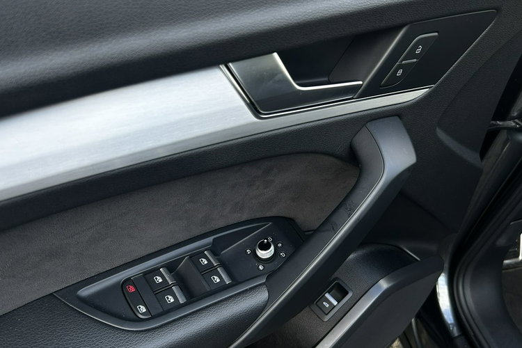 Audi SQ5 3.0 TDI 341KM Matrixy Radar Panorama Virtual El klapa Bezwypad FV23% zdjęcie 11