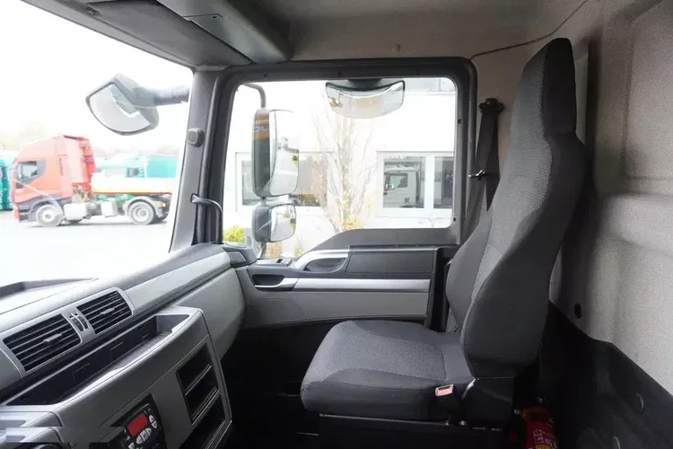 MAN TGL 12.190 / Zabudowa chłodnia 14 EPAL / Carrier Xarios 500 / 3 szt. zdjęcie 27