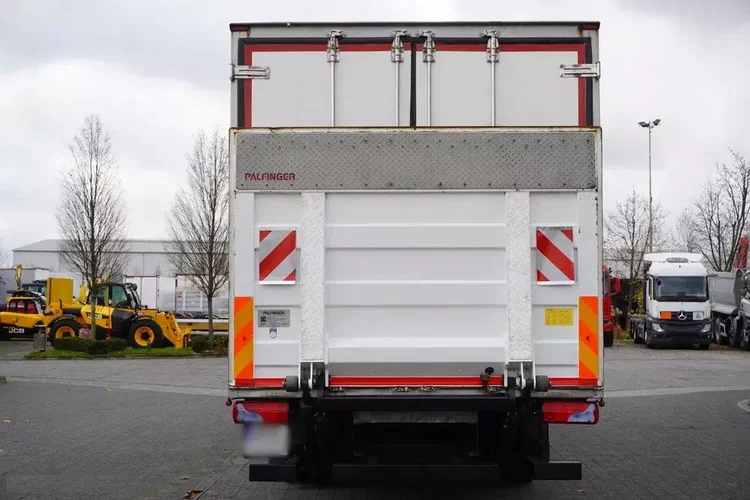 MAN TGL 12.190 / Zabudowa chłodnia 14 EPAL / Carrier Xarios 500 / 3 szt. zdjęcie 4