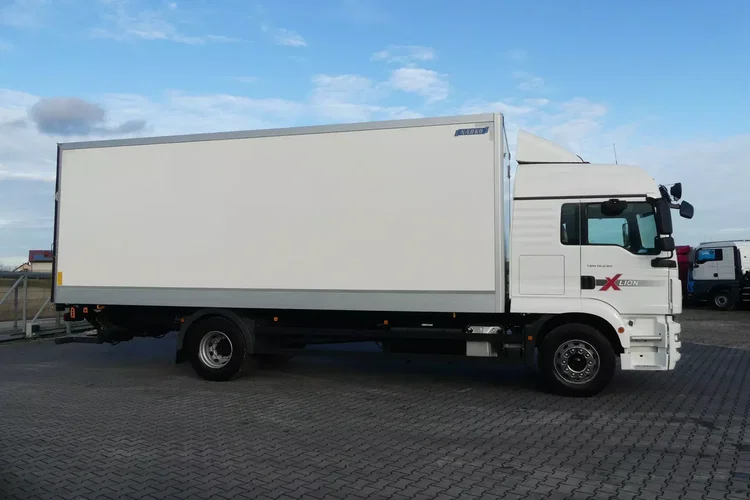 MAN TGM 18.290 / EURO 6 / KONTENER + WINDA / OTWIERANY BOK / zdjęcie 13