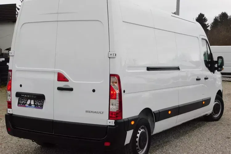 Renault Master zdjęcie 2