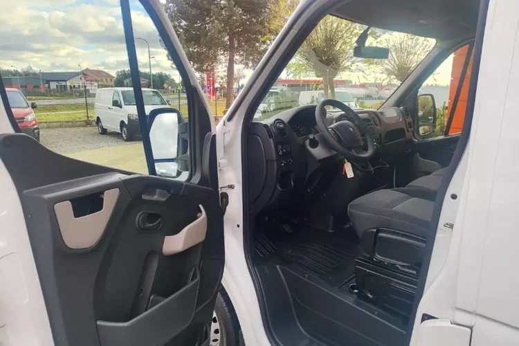 Renault Master zdjęcie 10