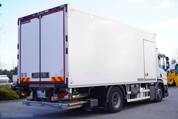Scania P280 4x2 E6 / Chłodnia Lamberet 16 EPAL / Multitemperatura / Thermoking T-800R / 130 tys. km / 3 szt zdjęcie 4