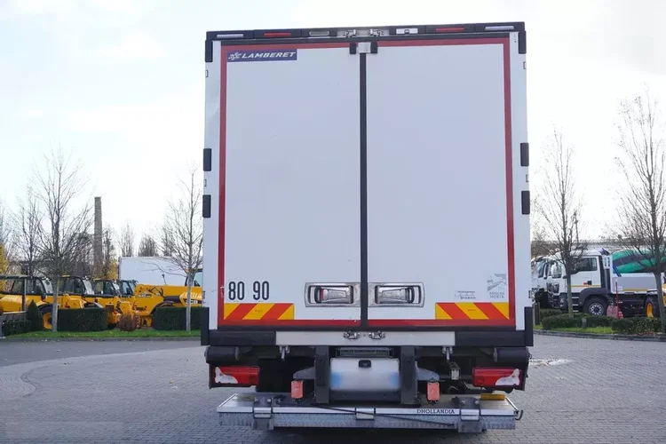 Scania P280 4x2 E6 / Chłodnia Lamberet 16 EPAL / Multitemperatura / Thermoking T-800R / 130 tys. km / 3 szt zdjęcie 5