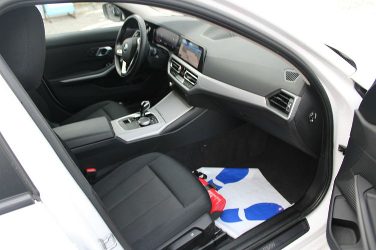 BMW 318 Automat F-Vat Salon Polska Gwarancja zdjęcie 35