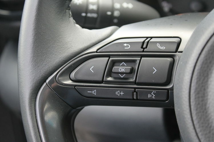 Toyota Yaris Hybrid 1.5 Comfort Kamera zdjęcie 16