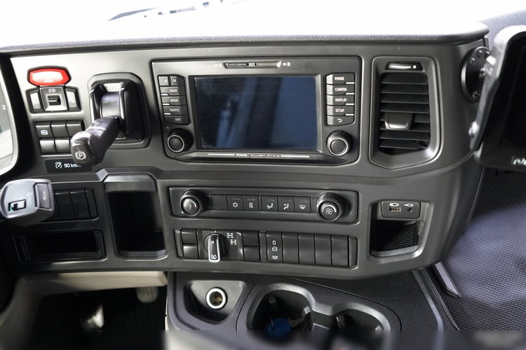 Scania P 410 / 8x4 / BETONOMIESZARKA / GRUSZKA / PUTZMEISTER / 9m3 / AUTOMAT / SKÓRY zdjęcie 34