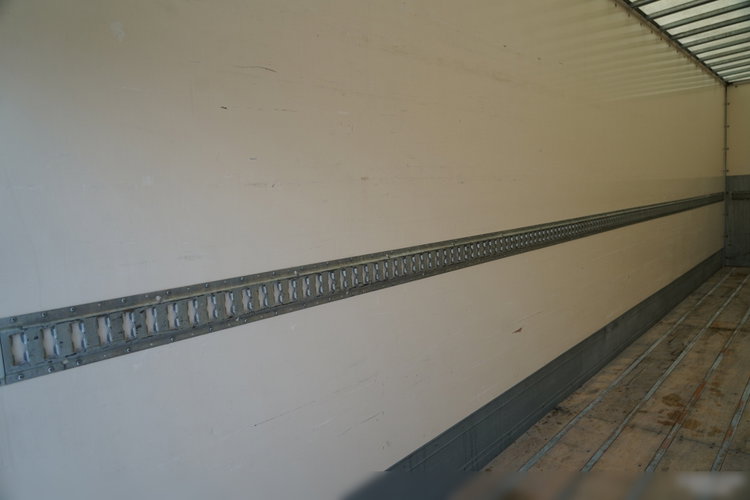 Renault D 210 / 4x2 / KONTENER / 8.6 M /  MOCNA PODŁOGA / WINDA DHOLLANDIA  zdjęcie 24