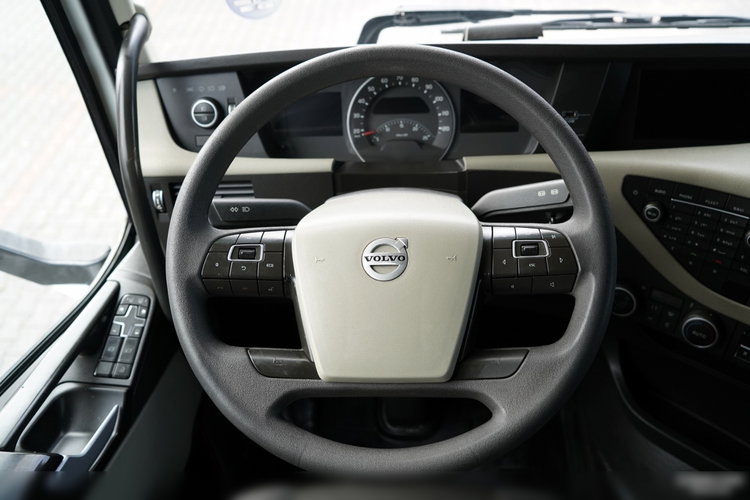 Volvo FH 500 / XXL / STANDARD zdjęcie 29