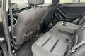 samochód osobowy Mazda zdjęcie 12