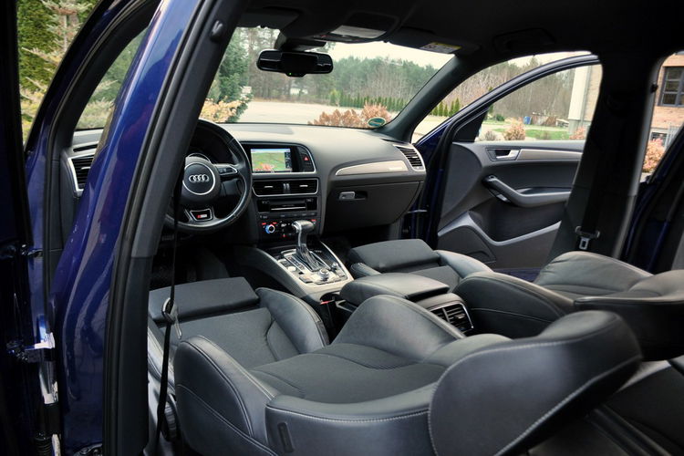 Audi Q5 2.0TDI(190KM) Lift S-Line RadarACC Xenon Led Navi El.Klapa Alu20"ASO zdjęcie 28