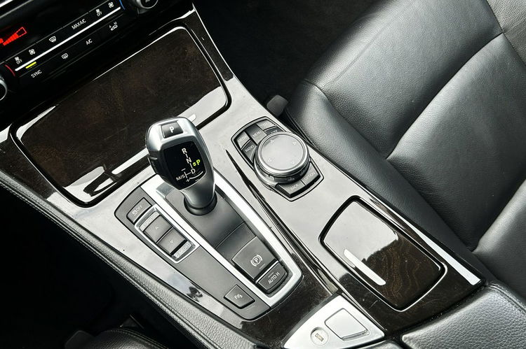 BMW 520 Lift/As. Pasa/Radar/Harman K/Panorama/Bi xenon/El. klapa zdjęcie 19