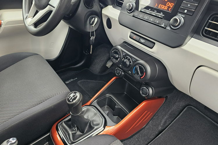 Suzuki Ignis , bluetooth , klima, hak zdjęcie 18