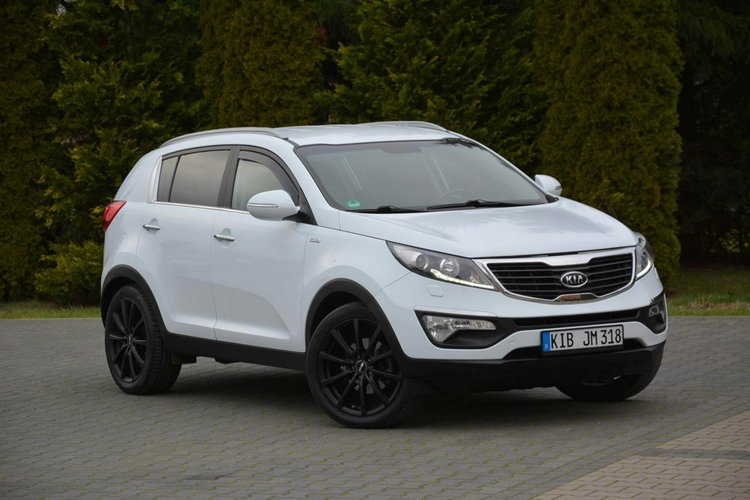 Kia Sportage Automat AWD Xenon Ledy Navi Parktronic Kamera Skóry Alu19" zdjęcie 10