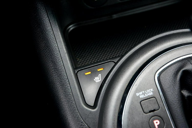 Kia Sportage Automat AWD Xenon Ledy Navi Parktronic Kamera Skóry Alu19" zdjęcie 33