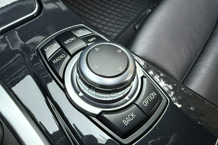 BMW 525 Bardzo zadbana - serwisowana zdjęcie 17