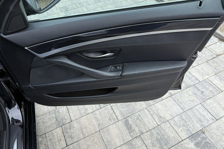 BMW 525 Bardzo zadbana - serwisowana zdjęcie 24