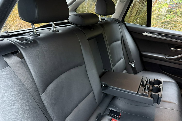 BMW 525 Bardzo zadbana - serwisowana zdjęcie 26