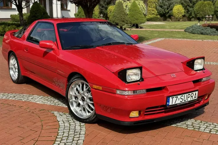 Toyota supra zdjęcie 1