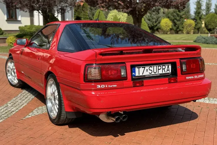 Toyota supra zdjęcie 15