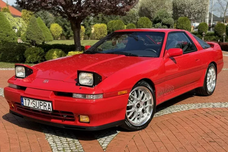 Toyota supra zdjęcie 2