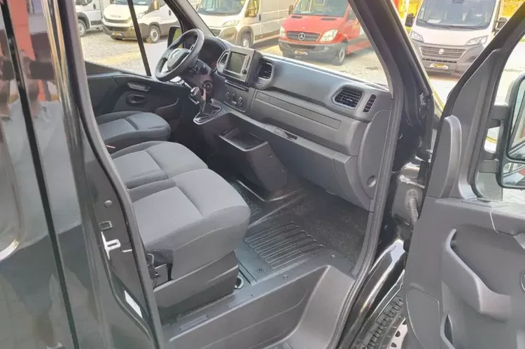 Renault Master zdjęcie 9