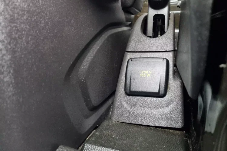 Ford transit-custom Long 39999zł NETTO 2.0 TdCi/131KM zdjęcie 27