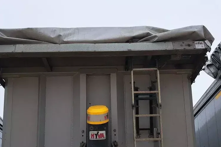 Wielton NW-3 / waga 6.2 t / poj. 38m3 / elek. dach / Teflon / 20 naczep r.2022 zdjęcie 12