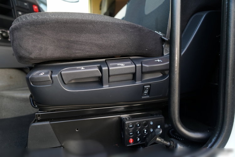 DAF XF 460 / SPACE CAB / EURO 6  zdjęcie 24