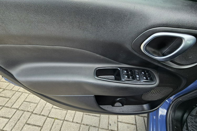 Fiat 500L CROSS , pierwszy właściciel, salon Polska, serwis tylko ASO zdjęcie 21