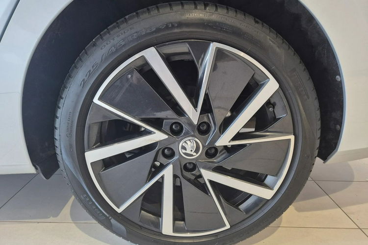 Skoda Octavia zdjęcie 14