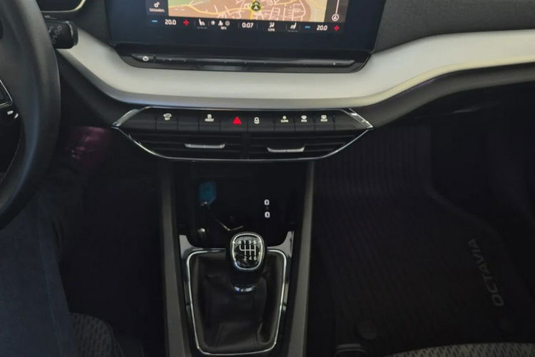 Skoda Octavia zdjęcie 24