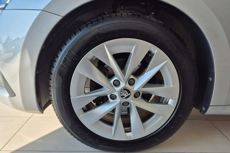 Skoda Octavia zdjęcie 14