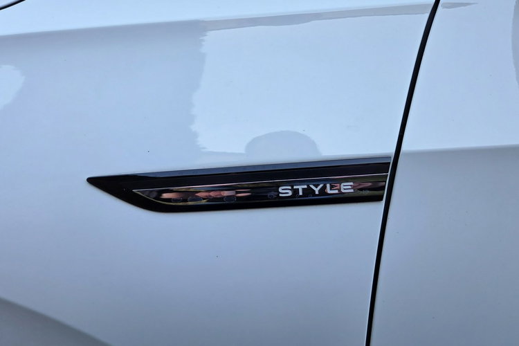 Volkswagen Golf 1.5 TSI EVO 130 KM, STYLE , ACC, Front Assist, Salon PL, F.vat 23% zdjęcie 40